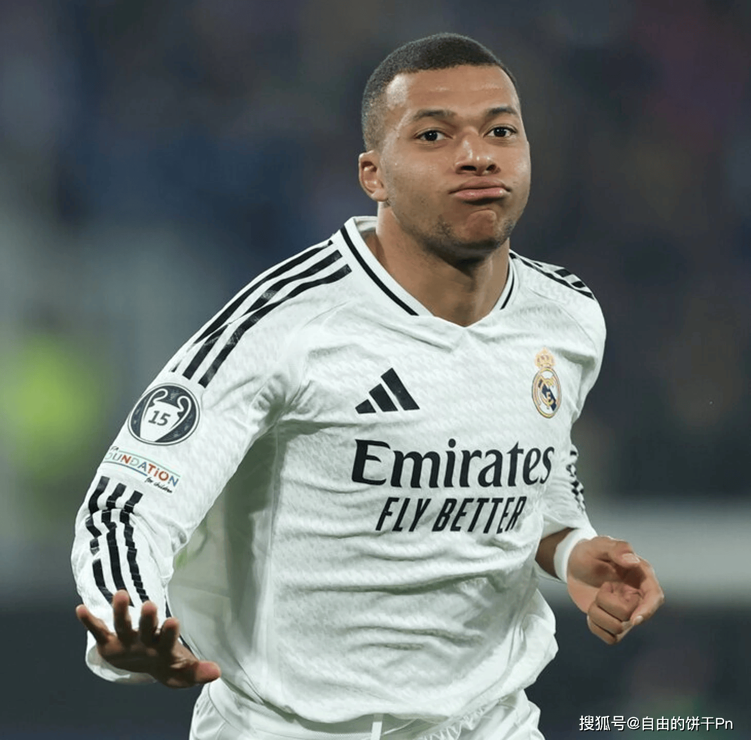 南宫-包含姆巴佩连续七场比赛得分超过回归赛场字母哥在法国队比赛中赛况扑朔迷离，风云突变山东泰山窗口期强势反弹瞬间刷屏的词条