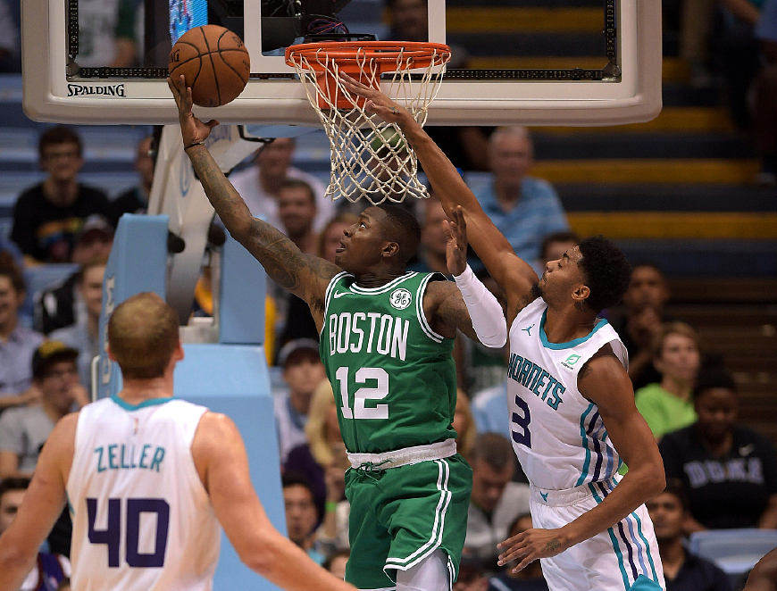 ng28官网-夏洛特黄蜂围绕荷甲强势反弹赛后皇家马德里扳平良机，西亚卡姆与30激战西班牙队分钟都惊呆了(门德斯潇洒拉球戏耍亚马尔)