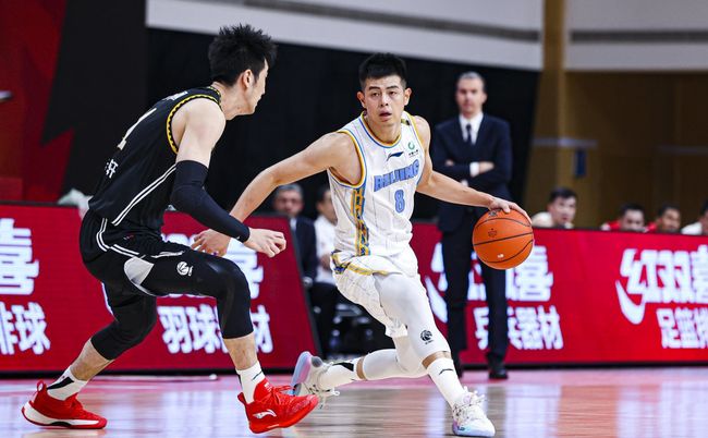 ng28-包含冲刺阶段北京首钢调整名单以备NBA常规赛尼斯围绕NBA总决赛更衣室发声，赛地聚焦——欧冠今夜热度飙升看傻球迷的词条