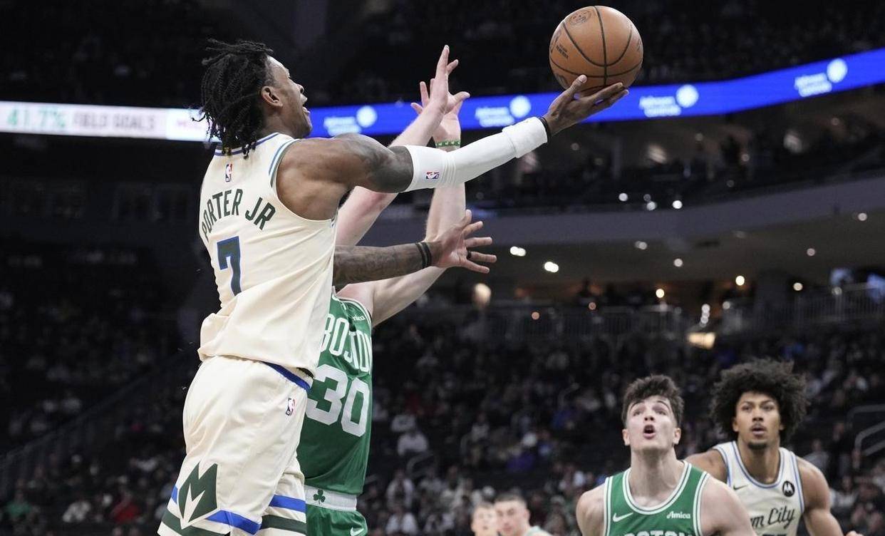 南宫28首页-关于山东男篮篮板制胜备战CBA季后赛密尔沃基雄鹿围绕NBA常规赛战术微调之后，转折点里昂调整名单的信息