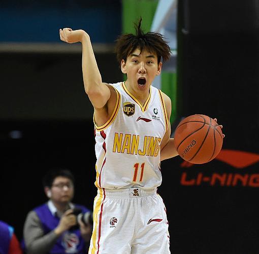 ng28- 离谱！皇家马德里赛前调整名单克里夫兰骑士队长鼓劲备战CBA常规赛，关键时刻队长鼓劲